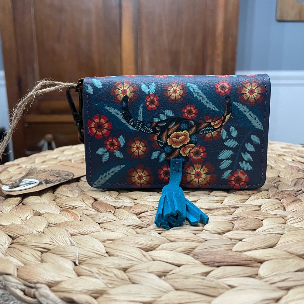 Catchfly Studio Wallet Clutch Aztec Floral Detachable Wristlet NWT